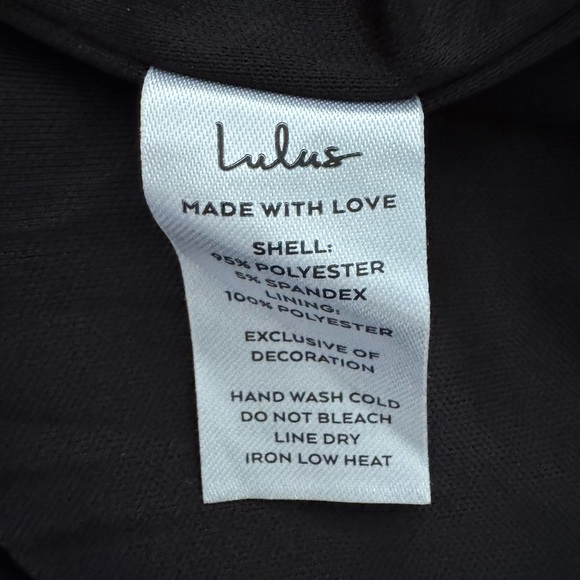 Lulus Impressive Impact Black 3D Floral Pleated Sleeveless Maxi Dress, XL, NWT - Picture 14 of 17